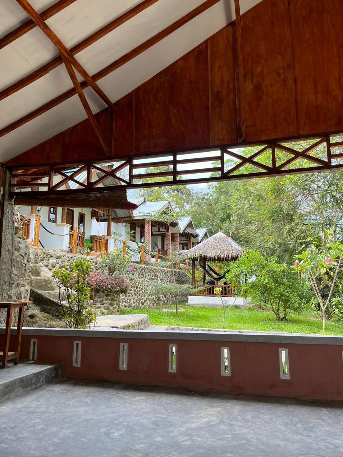 Asim Paris Guesthouse & Jungle Trekking Bukit Lawang Dış mekan fotoğraf